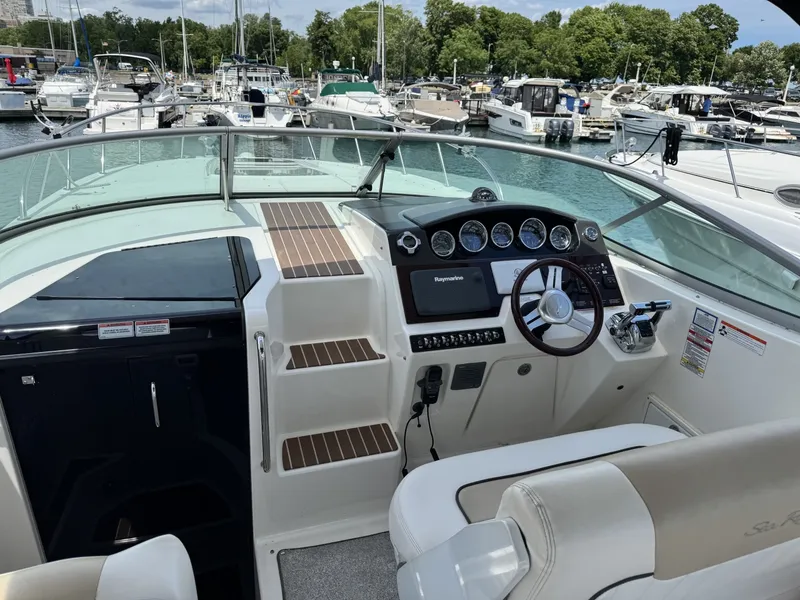 Slide: The Image of Sea Ray 310 Sundancer 2010 - 6758421