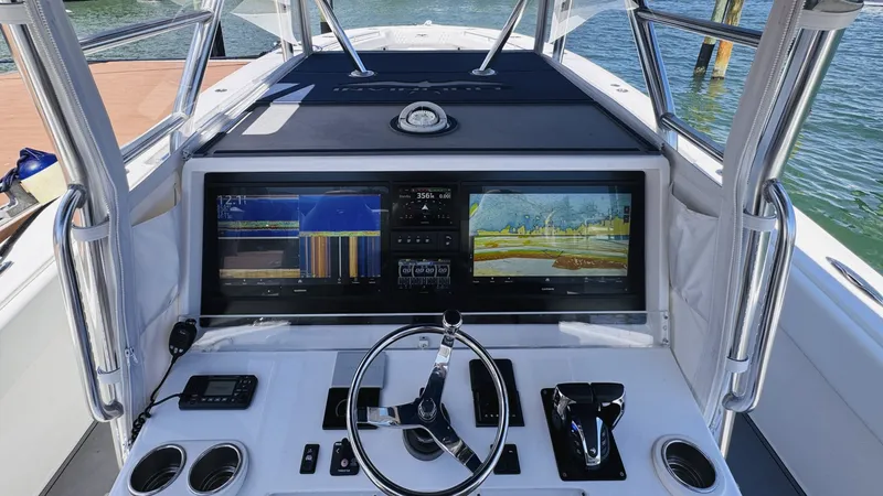 Slide: The Image of Invincible Open Fisherman 2013 - 6868843