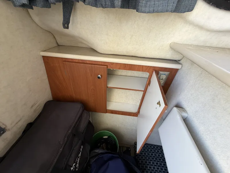 Slide: The Image of Bayliner 288 Classic 2005 - 6761862