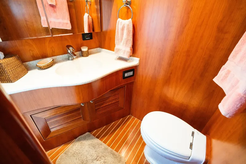 Slide: The Image of Symbol 56 Raised Pilothouse 2003 - 7528549