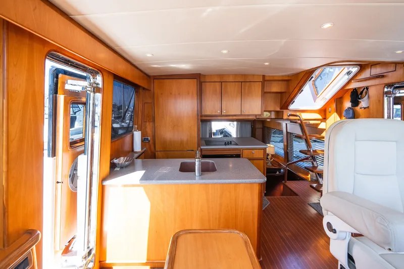 Slide: The Image of Symbol 56 Raised Pilothouse 2003 - 7528531
