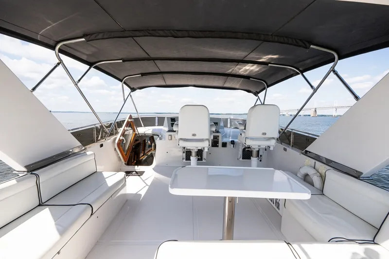 Slide: The Image of Symbol 56 Raised Pilothouse 2003 - 7528586
