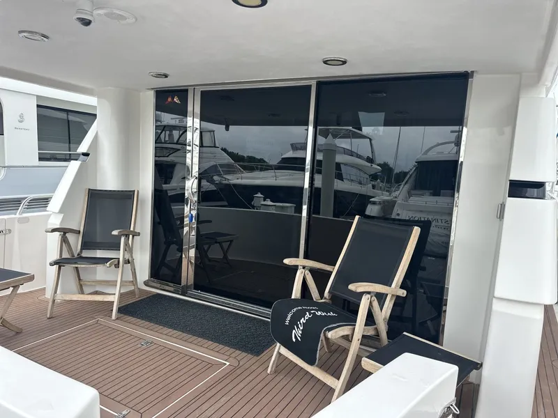 Slide: The Image of Symbol 56 Raised Pilothouse 2003 - 6763542