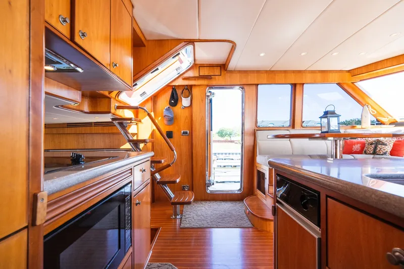 Slide: The Image of Symbol 56 Raised Pilothouse 2003 - 7528534