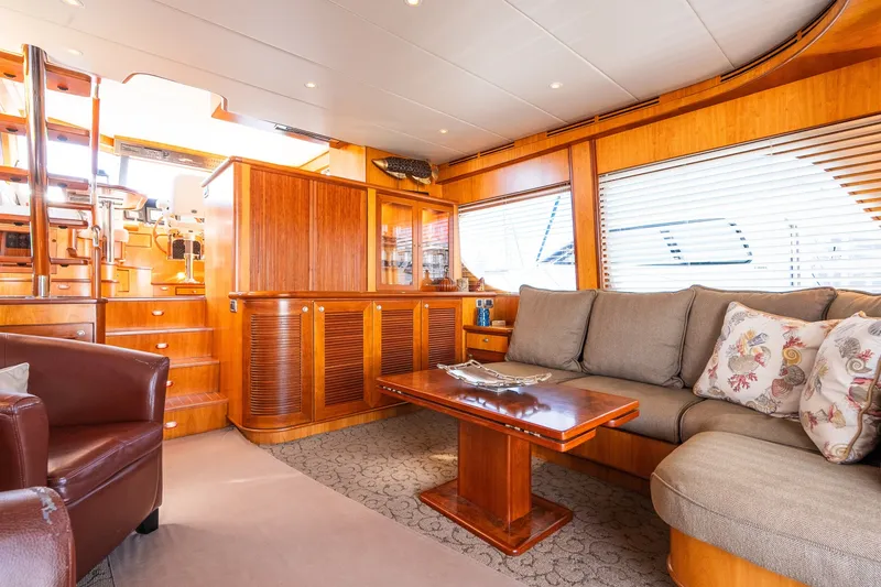 Slide: The Image of Symbol 56 Raised Pilothouse 2003 - 7528537