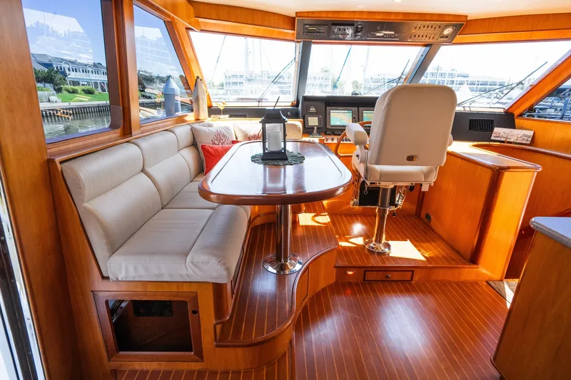Slide: The Image of Symbol 56 Raised Pilothouse 2003 - 7528523