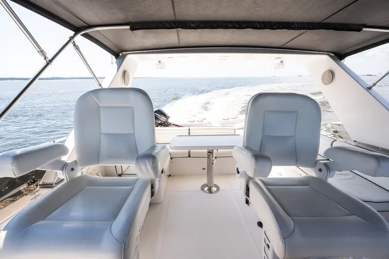 Slide: The Image of Symbol 56 Raised Pilothouse 2003 - 7528605