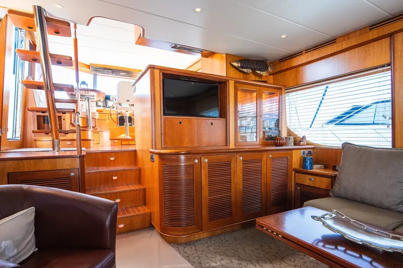 Slide: The Image of Symbol 56 Raised Pilothouse 2003 - 7528561