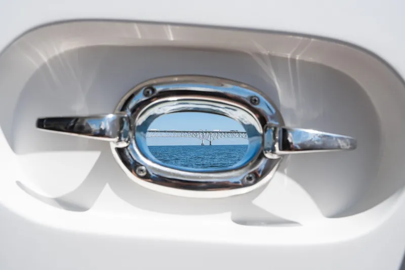 Slide: The Image of Symbol 56 Raised Pilothouse 2003 - 7528583