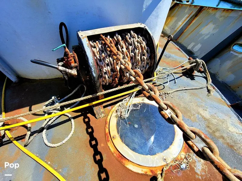 Slide: The Image of Don Larson 57'x18' steel 1967 - 10651845