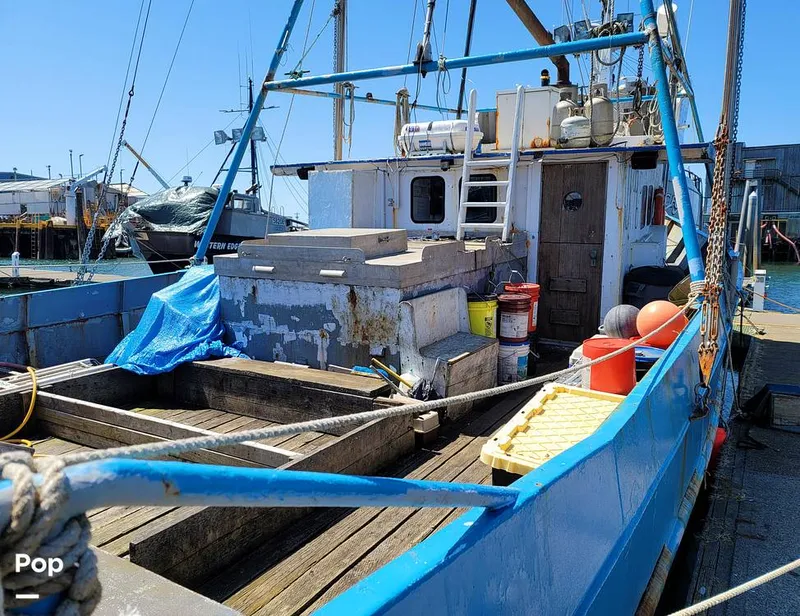 Slide: The Image of Don Larson 57'x18' steel 1967 - 10651866