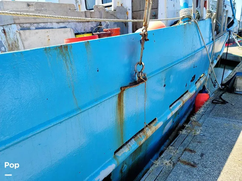 Slide: The Image of Don Larson 57'x18' steel 1967 - 10651876