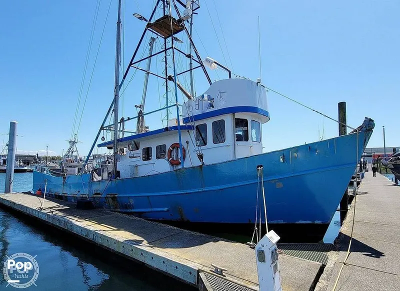 Slide: The Image of Don Larson 57'x18' steel 1967 - 10732968