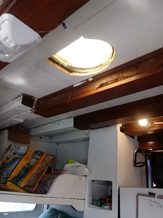 Slide: The Image of Don Larson 57'x18' steel 1967 - 10527086