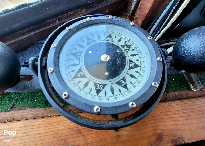 Slide: The Image of Don Larson 57'x18' steel 1967 - 10651597