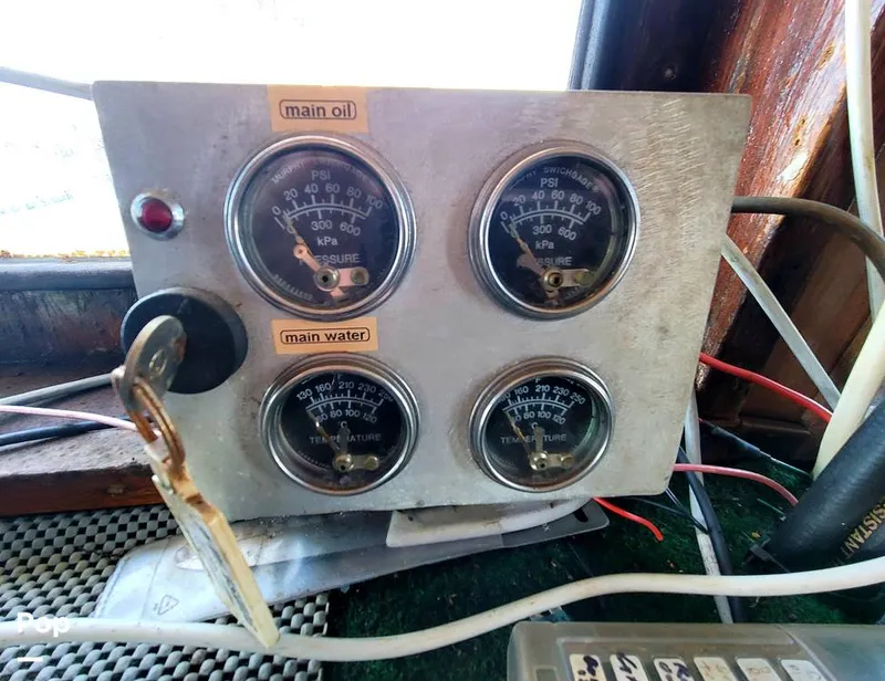 Slide: The Image of Don Larson 57'x18' steel 1967 - 10651617