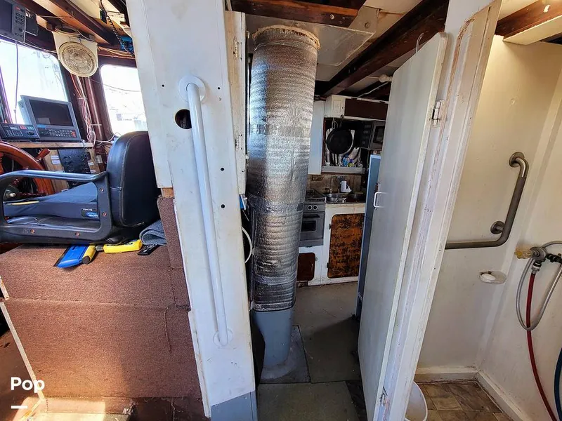 Slide: The Image of Don Larson 57'x18' steel 1967 - 10651630