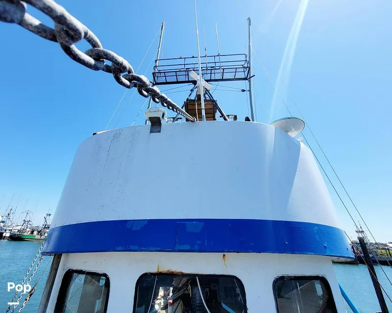 Slide: The Image of Don Larson 57'x18' steel 1967 - 10651660