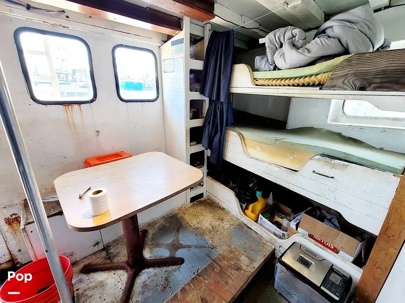 Slide: The Image of Don Larson 57'x18' steel 1967 - 10651674