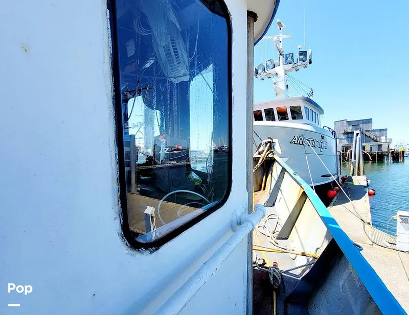 Slide: The Image of Don Larson 57'x18' steel 1967 - 10651706