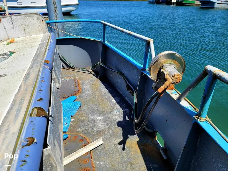 Slide: The Image of Don Larson 57'x18' steel 1967 - 10651725