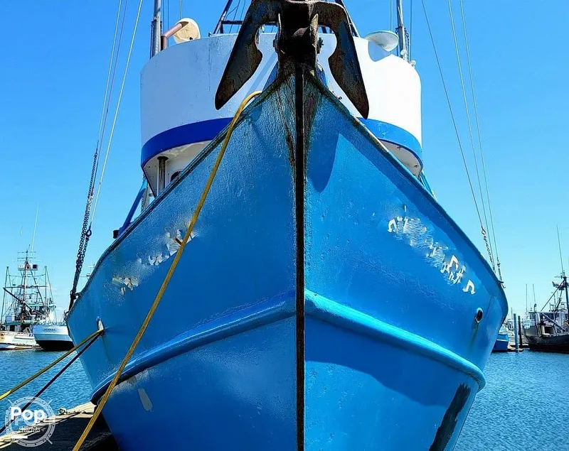 Slide: The Image of Don Larson 57'x18' steel 1967 - 10732960