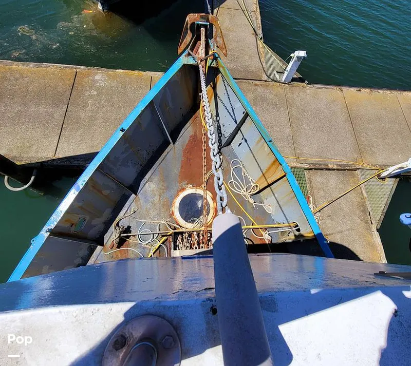 Slide: The Image of Don Larson 57'x18' steel 1967 - 10651762