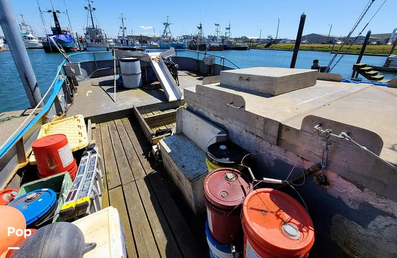 Slide: The Image of Don Larson 57'x18' steel 1967 - 10651839