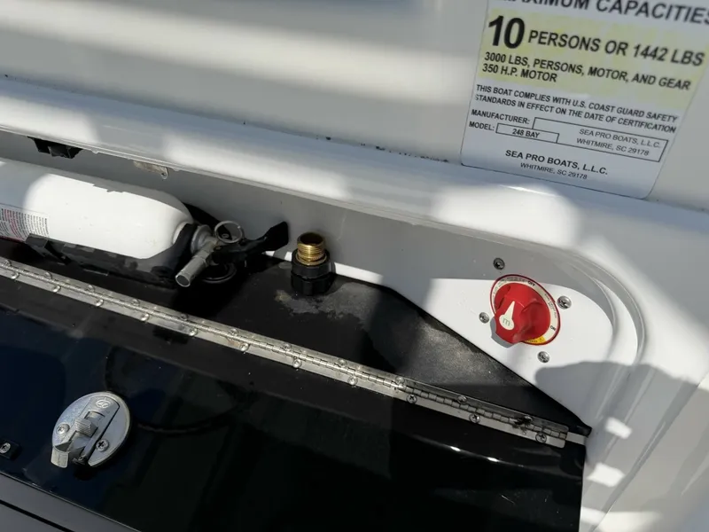 Slide: The Image of Sea Pro 248BAY 2021 - 6767558