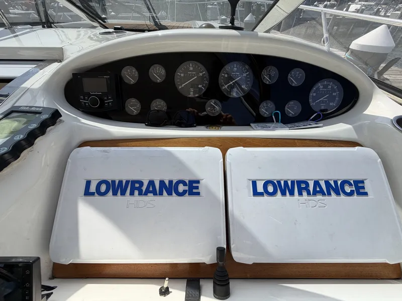 Slide: The Image of Sunseeker Camargue 51 1997 - 6767783