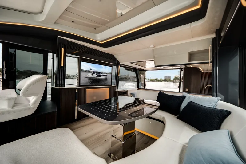 Slide: The Image of Galeon 570 SKY 2027 - 8153194