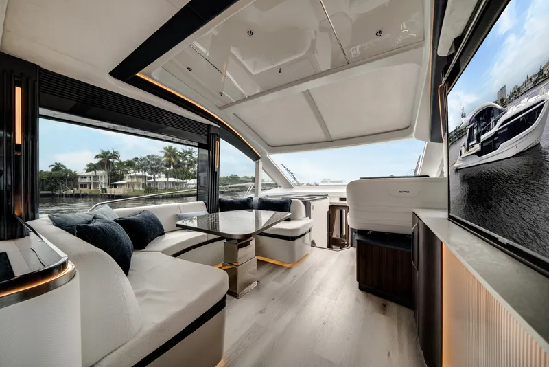 Slide: The Image of Galeon 570 SKY 2027 - 8153190