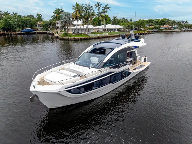 Slide: The Image of Galeon 570 SKY 2027 - 8153156