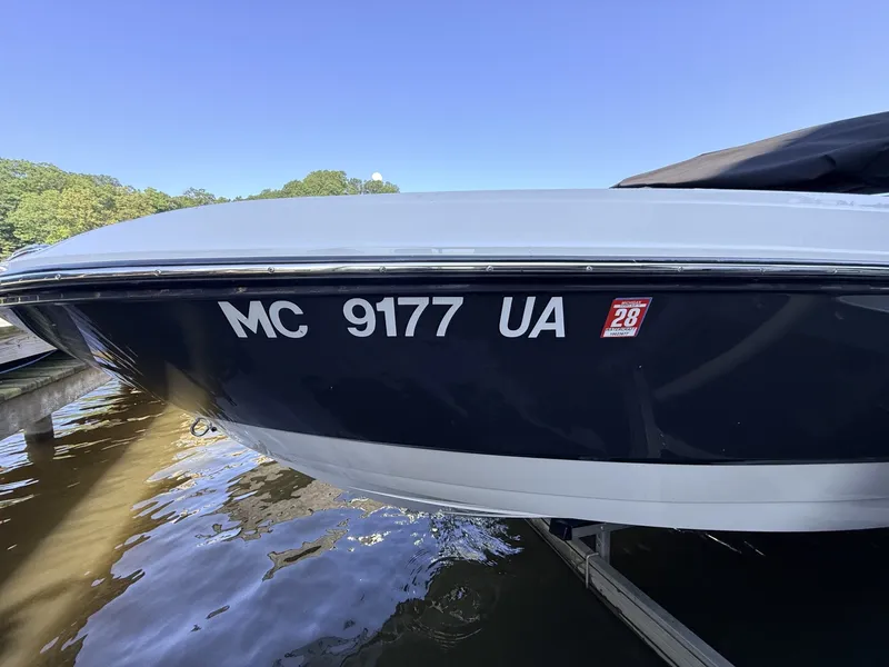 Slide: The Image of Monterey M-22 2018 - 6768954