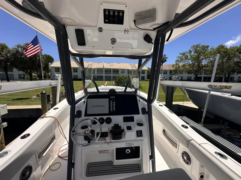 Slide: The Image of Sea Fox 268 Commander 2022 - 6769612