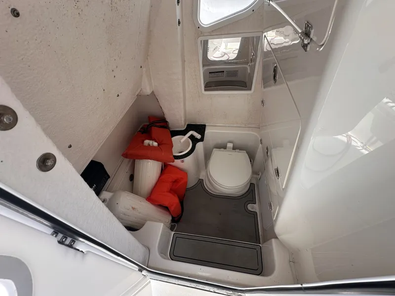 Slide: The Image of Sea Fox 268 Commander 2022 - 6769614