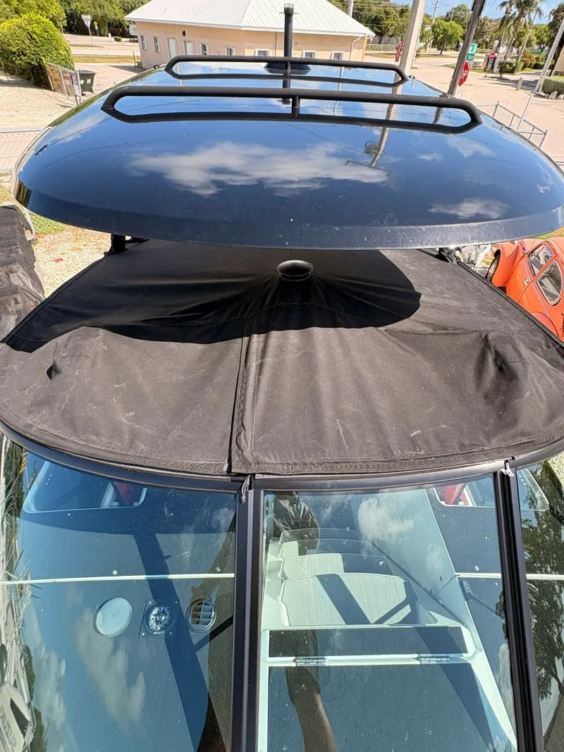 Slide: The Image of Cockpit cover - 6769889