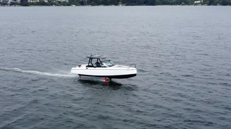 Slide: The Image of 2025 Candela C-8 T-top foiling - 6769894