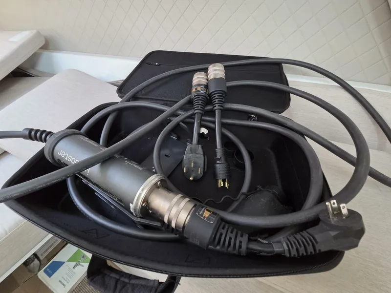 Slide: The Image of Juice Booster supports 50a, 30a, and 110 charging - 6769893