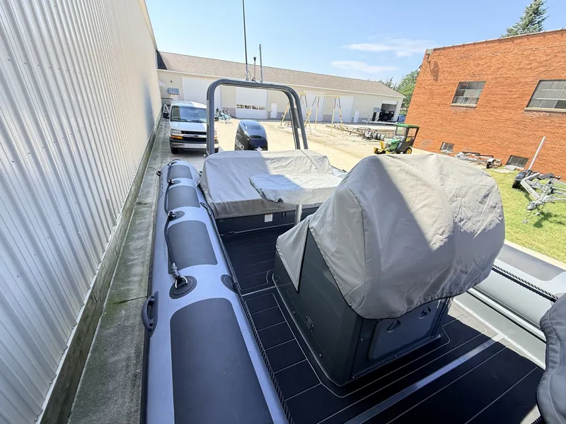 Slide: The Image of Highfield Sport 760 2023 - 6779841
