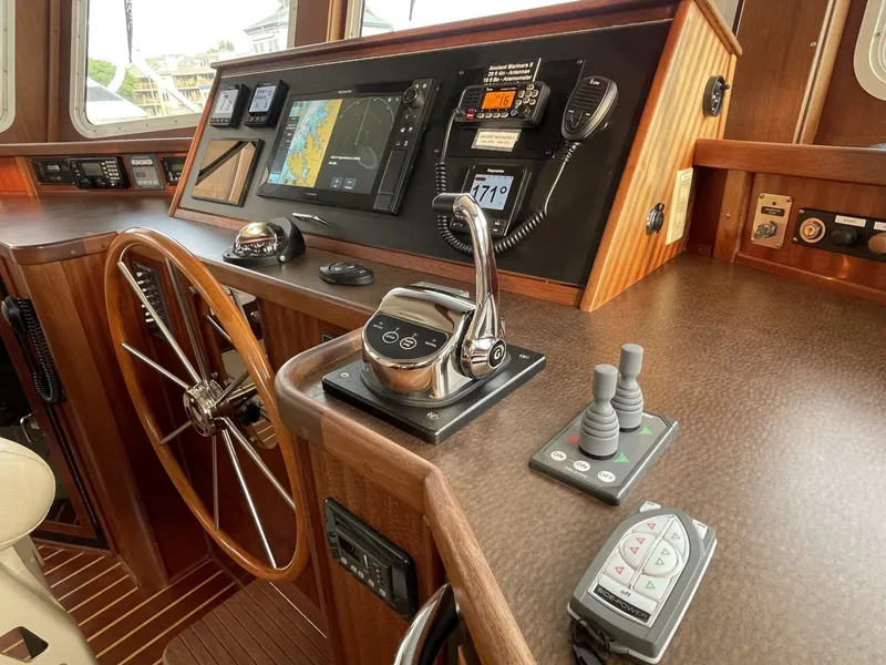 Slide: The Image of American Tug 41 2006 - 6779080
