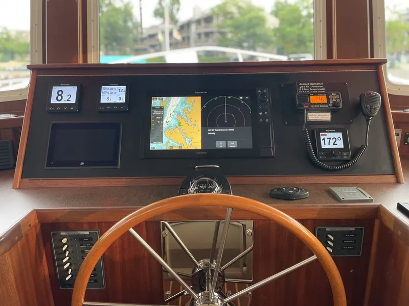 Slide: The Image of American Tug 41 2006 - 6779084