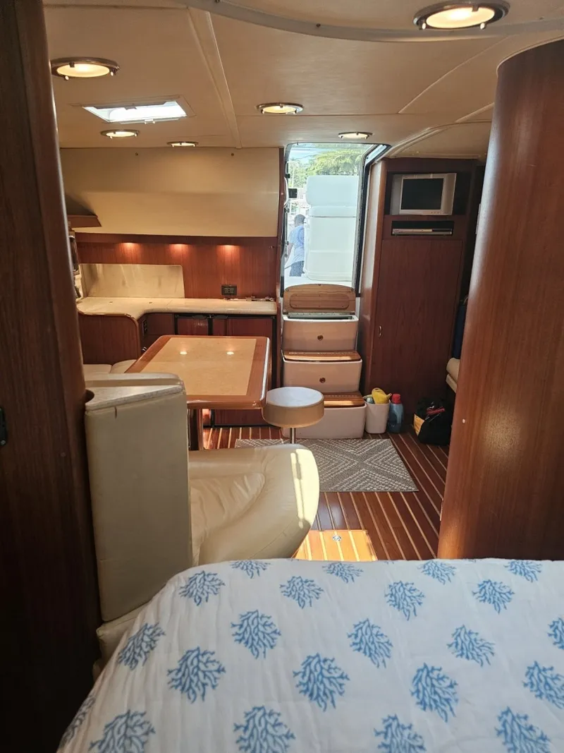 Slide: The Image of Tiara 3800 Open 2003 - 6780062