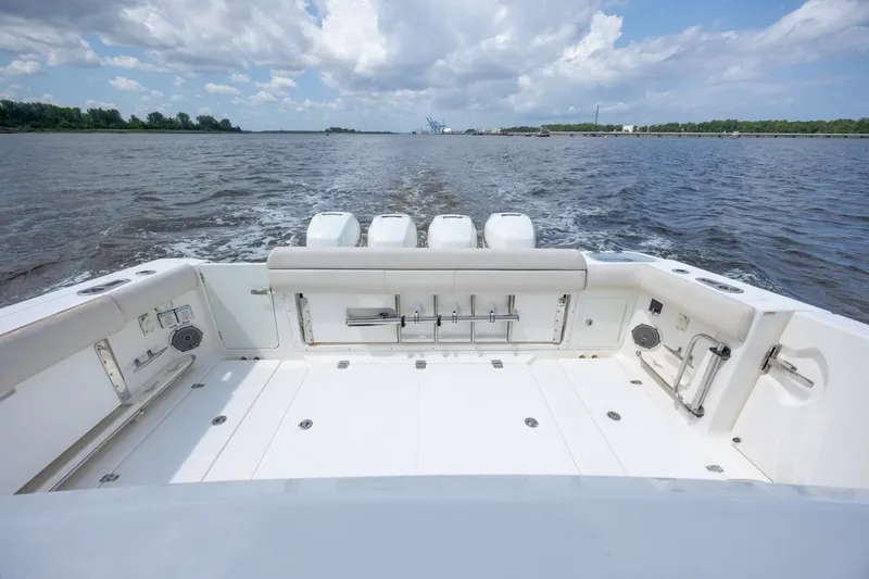 Slide: The Image of Boston Whaler 420 Outrage 2017 - 6780383