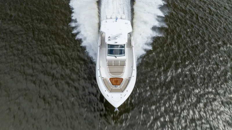 Slide: The Image of Boston Whaler 420 Outrage 2017 - 6780363