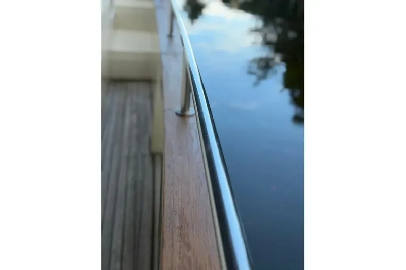 Slide: The Image of Greenline 40 Hybrid 2019 - 6783227