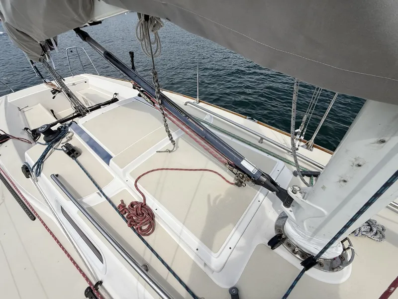 Slide: The Image of J Boats 33 2006 - 6781324