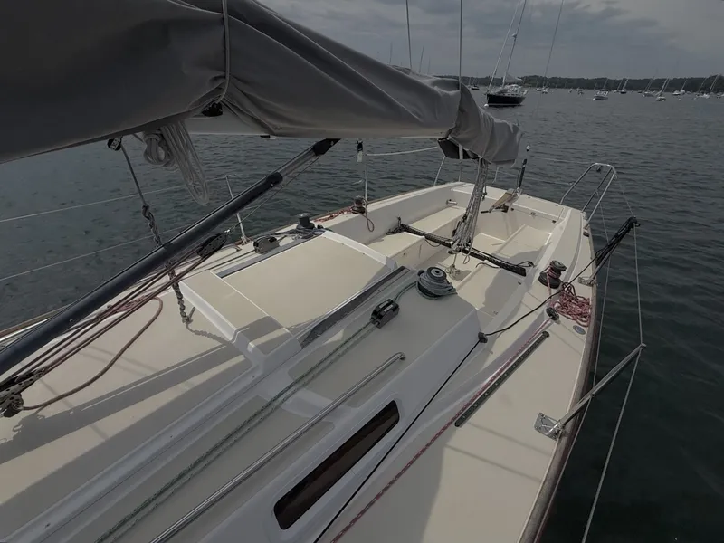 Slide: The Image of J Boats 33 2006 - 6781333