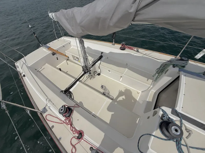 Slide: The Image of J Boats 33 2006 - 6781344