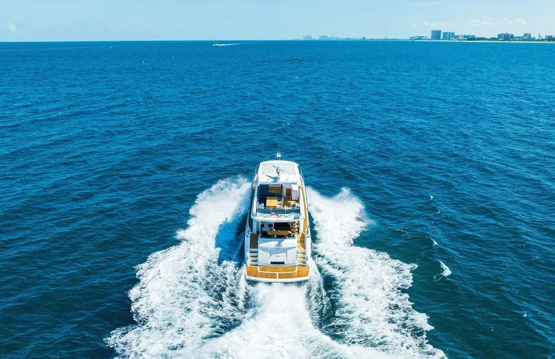 Slide: The Image of Sunseeker 66 Manhattan 2020 - 6781991
